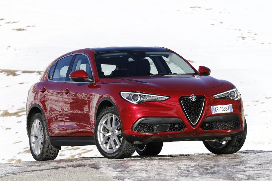  Alfa Romeo Stelvio (949) 2017 года  (WW) (фото 37 из 114)